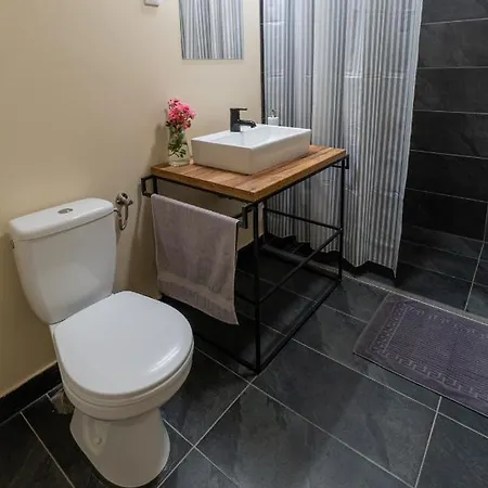 Tarnóca Kúria Soponya