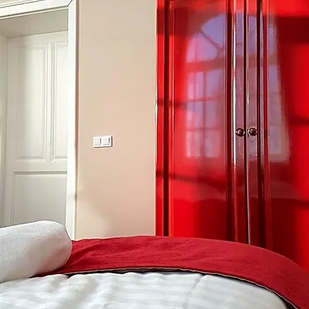 Tarnoca Kuria Bed & Breakfast Soponya