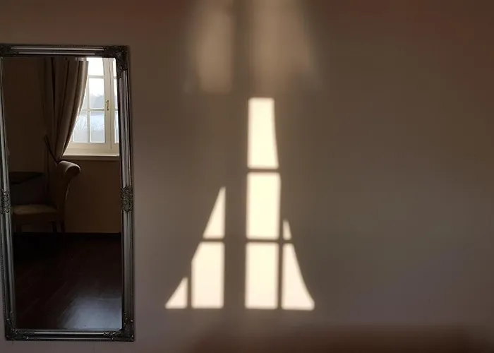 Couette-café Tarnoca Kuria